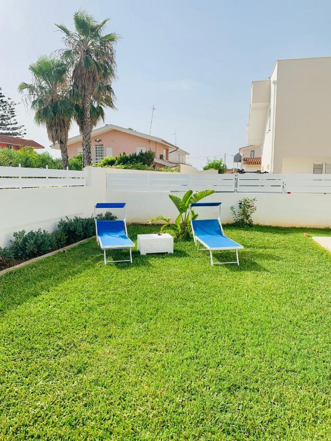 DolceVitaSuites - Modern 3 Bdr Villa in S. Lorenzo Reitani Exterior foto